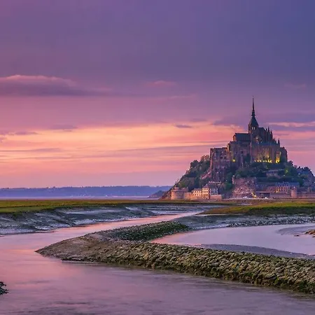 Studio Neuf, Baie Mt St Michel * Brécey